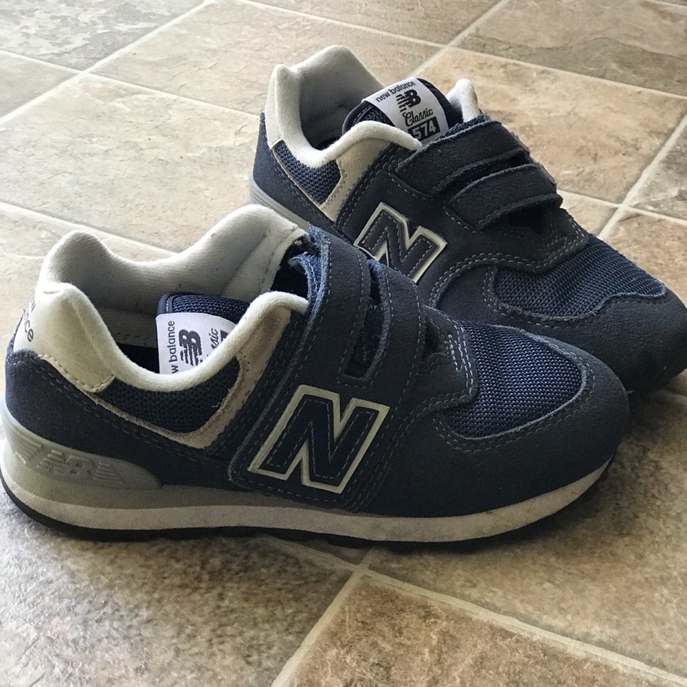 New Balance Boys Hook-and-Loop Sneakers, Sz 13 W